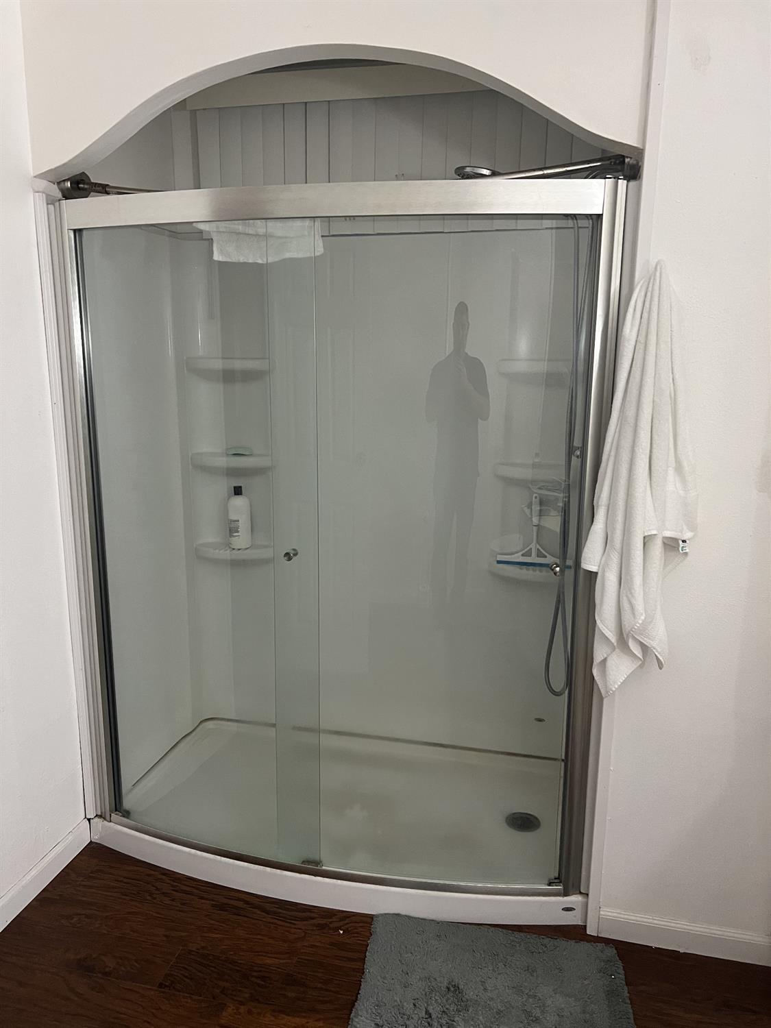 1218 E Cleveland Ave #2, Madera, CA 93638