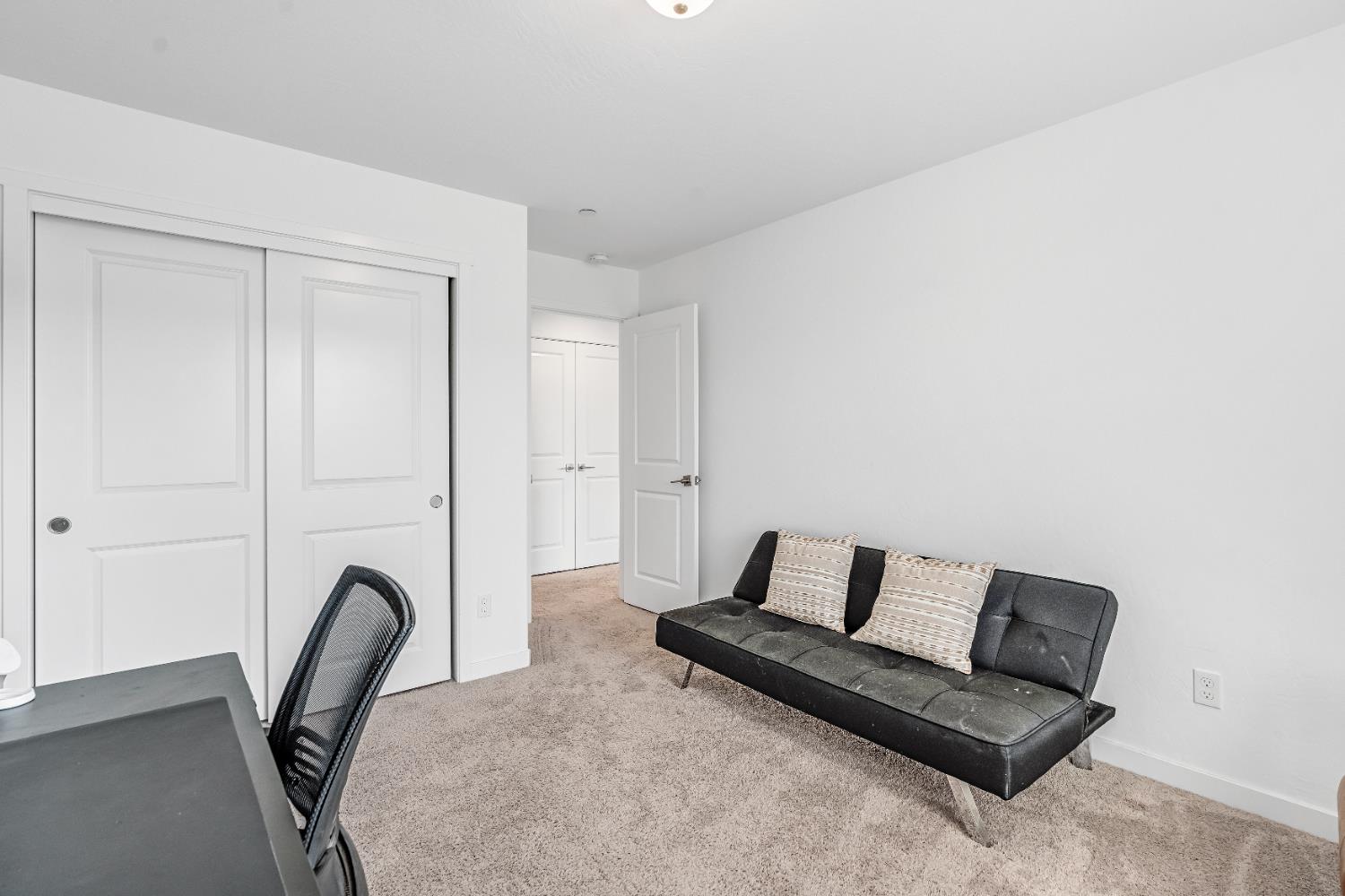 4210 N Reed Ave, Fresno, CA 93723