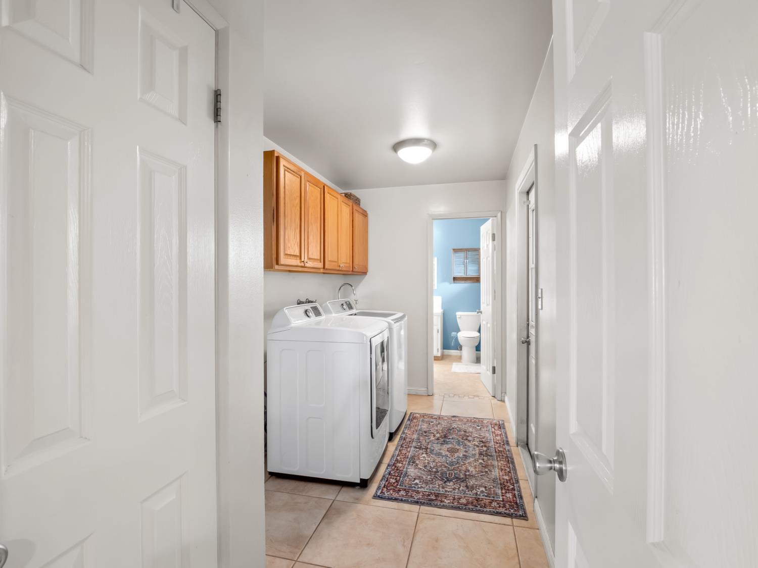 6760 N Price Ave, Fresno, CA 93710