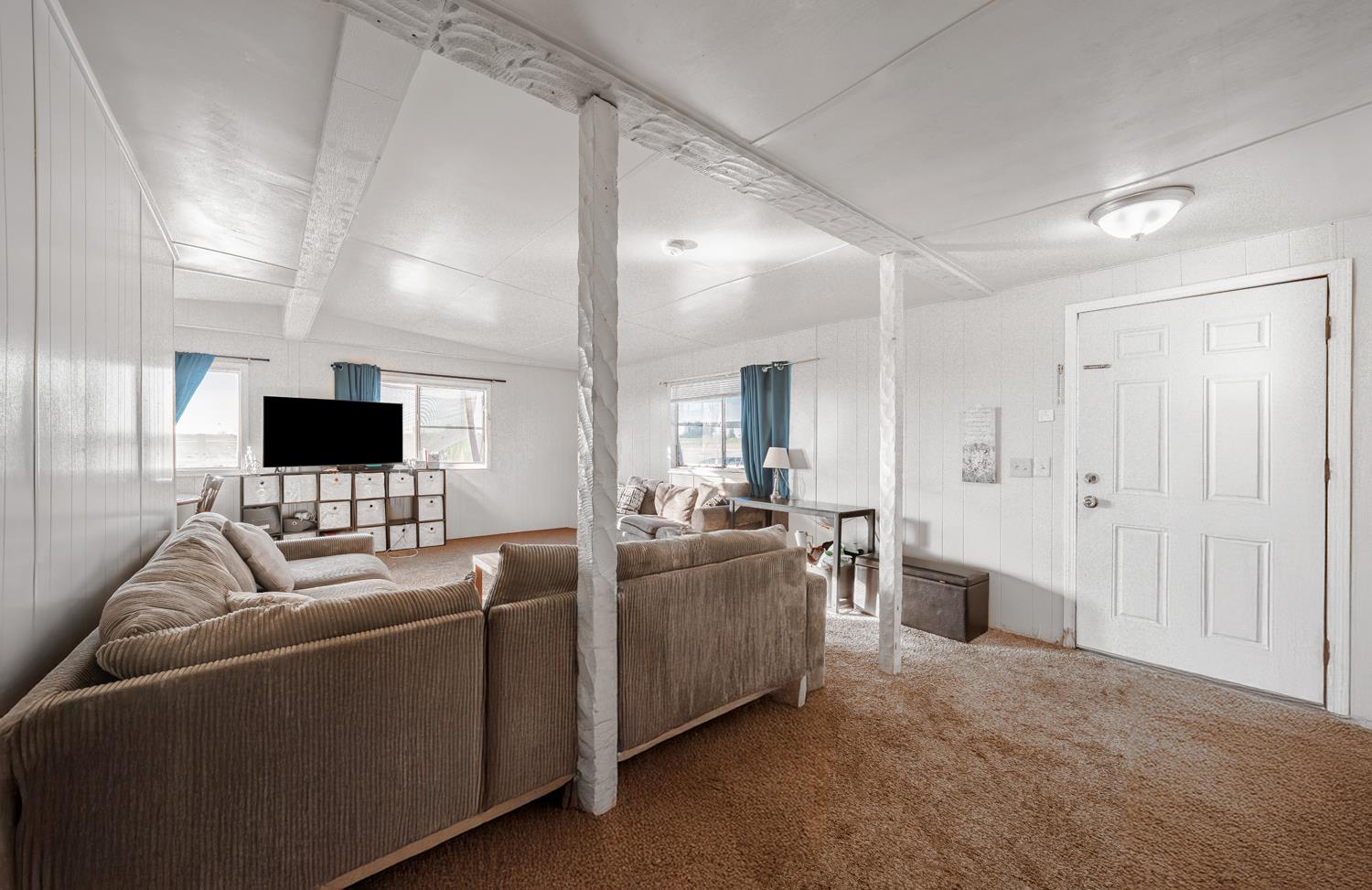 5665 S Chestnut Ave #SPC 3, Fresno, CA 93725