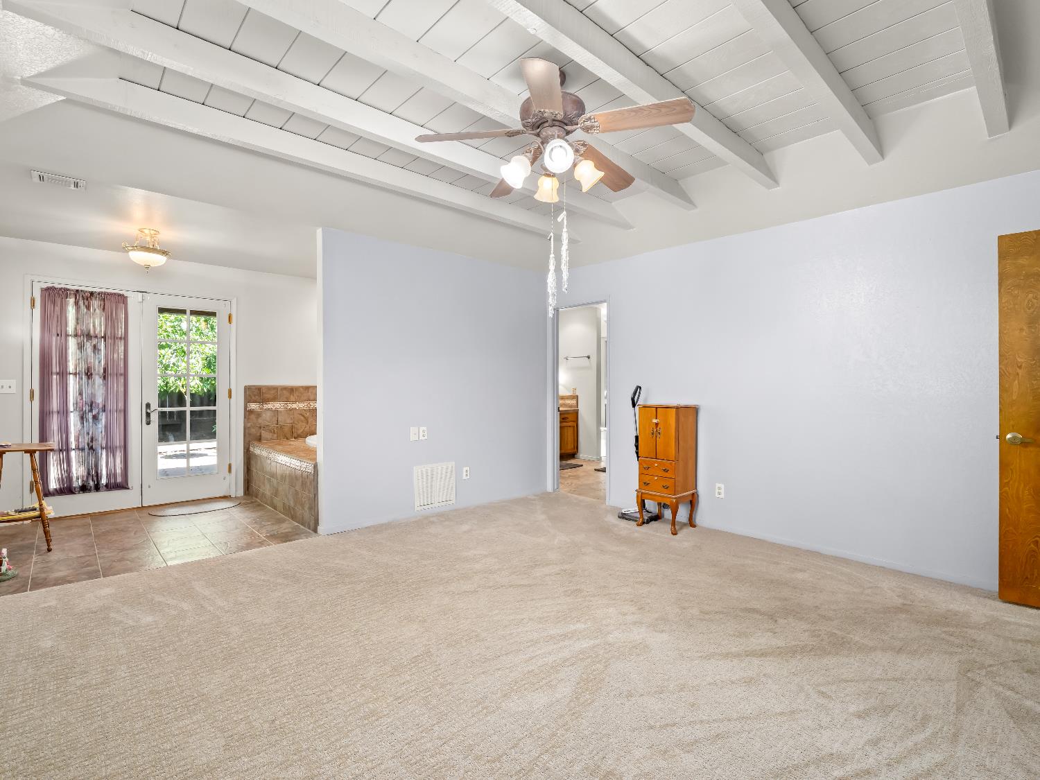 7258 N Pacific, Fresno, CA 93711