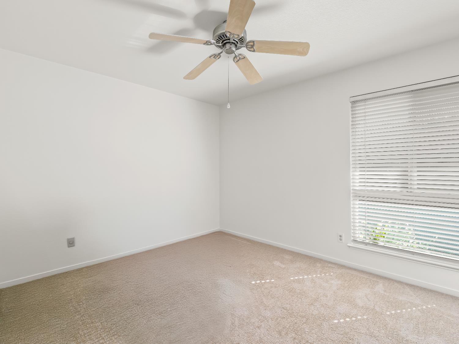 7258 N Pacific, Fresno, CA 93711