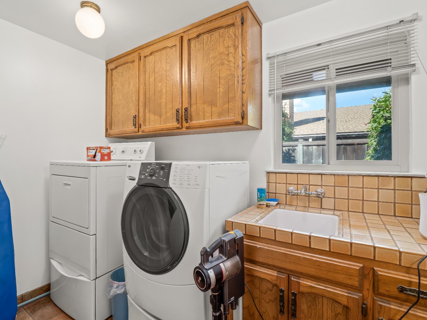 7258 N Pacific, Fresno, CA 93711