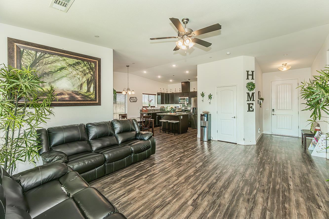 534 Palermo St, Madera, CA 93637