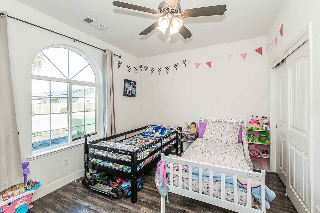 534 Palermo St, Madera, CA 93637