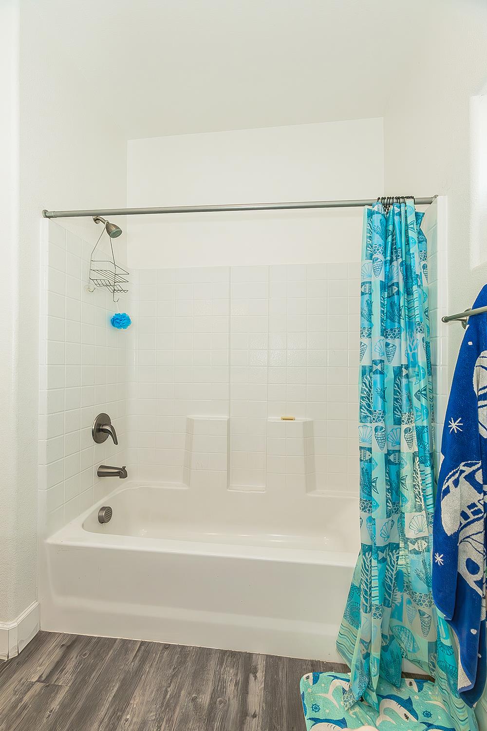 534 Palermo St, Madera, CA 93637