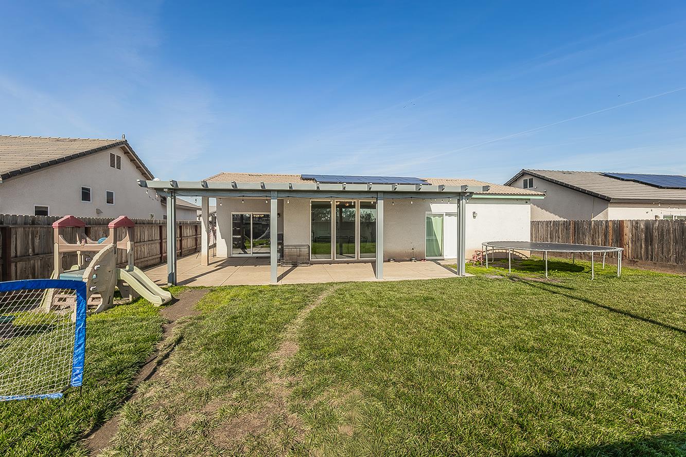 534 Palermo St, Madera, CA 93637
