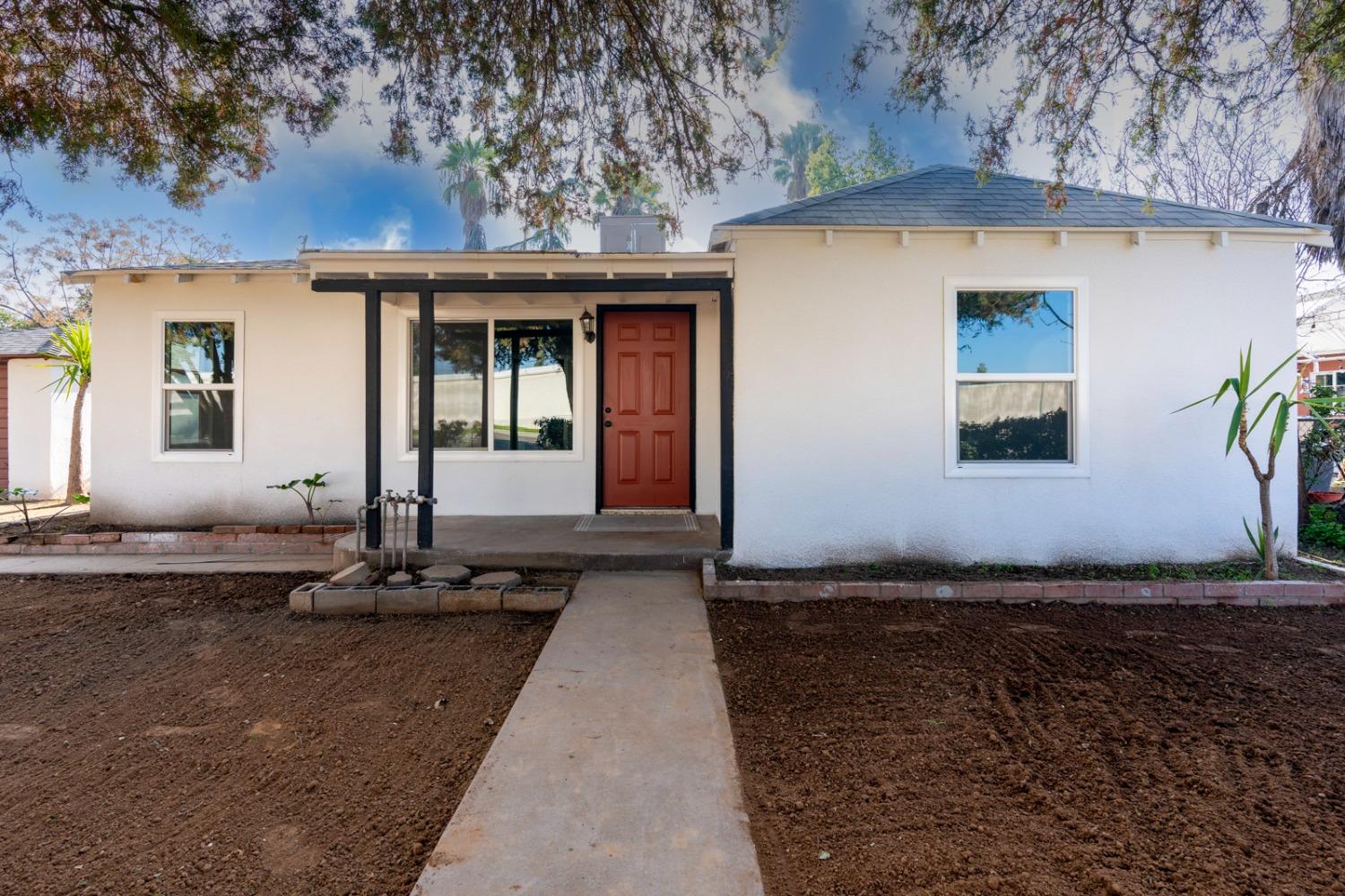 317 W Alluvial, Pinedale, CA 93650