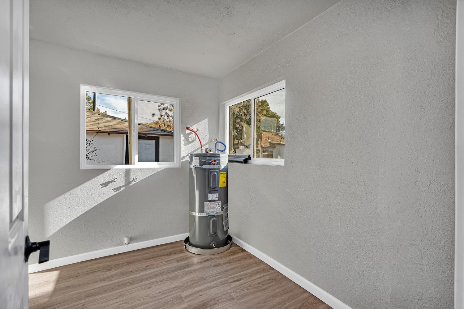 317 W Alluvial, Pinedale, CA 93650
