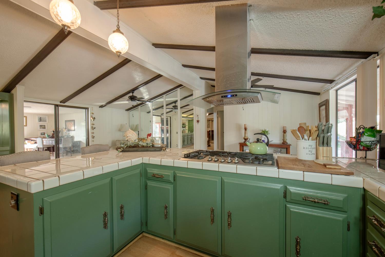 1351 Rector Ln, Yokuts Valley, CA 93675