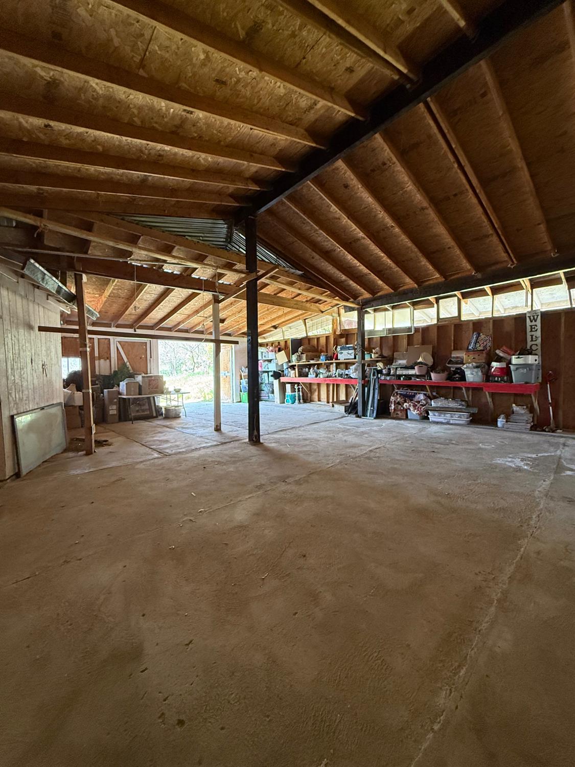 1351 Rector Ln, Yokuts Valley, CA 93675