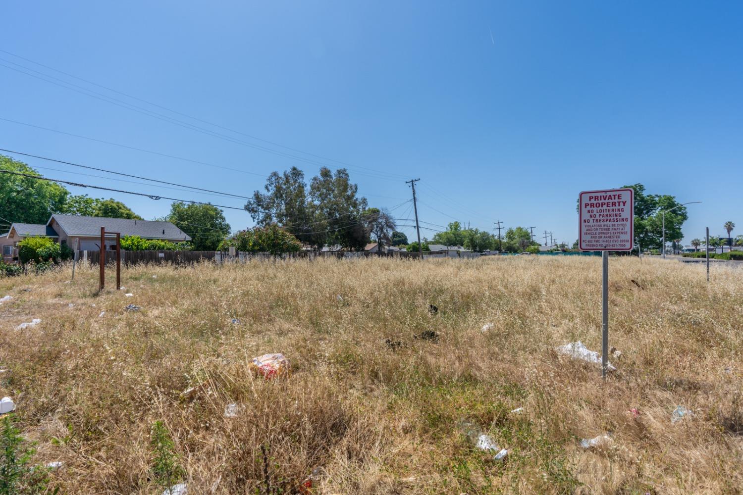 2305 S Elm Ave, Fresno, CA 93706