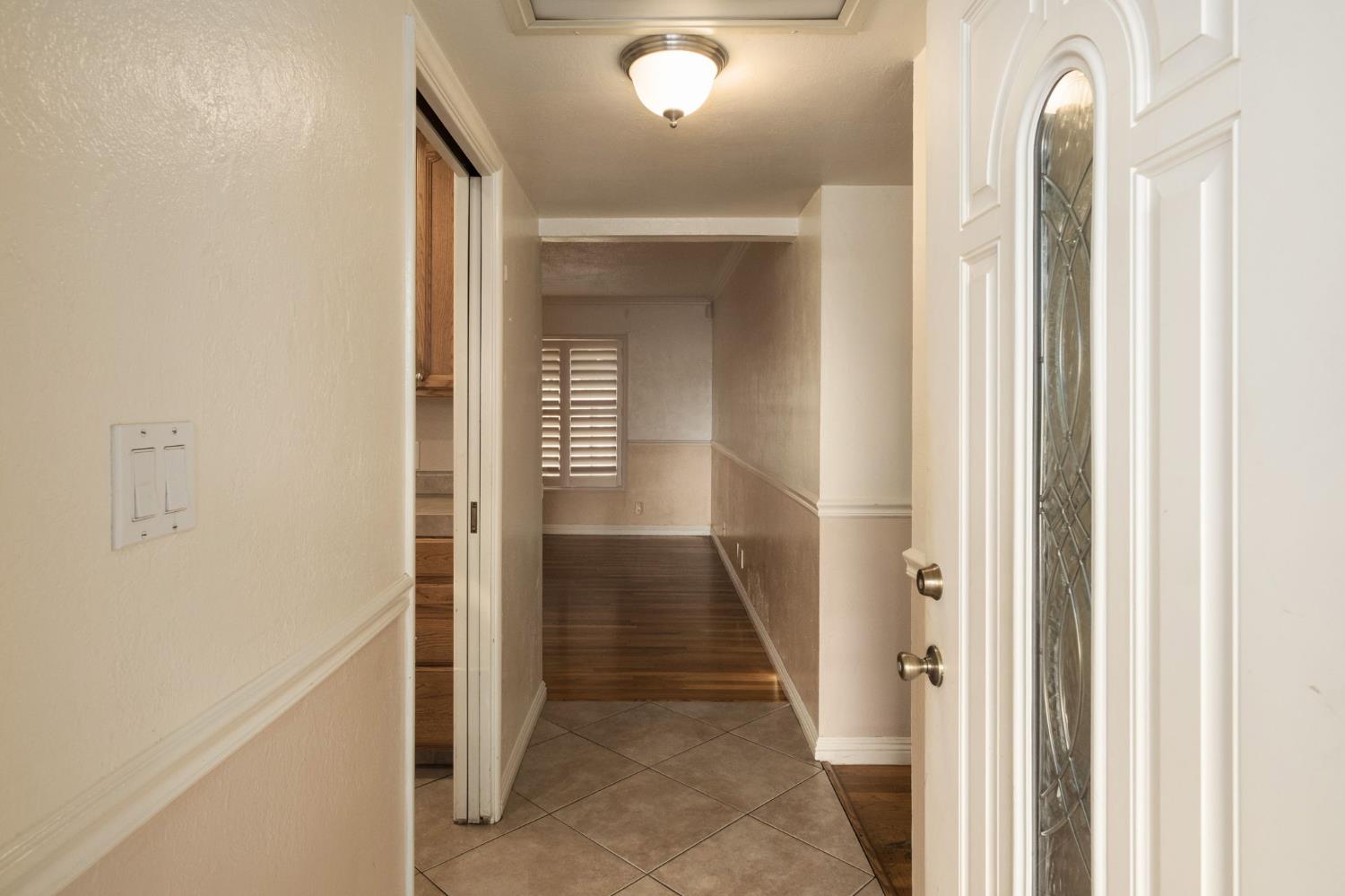 4376 N 5Th St, Fresno, CA 93726