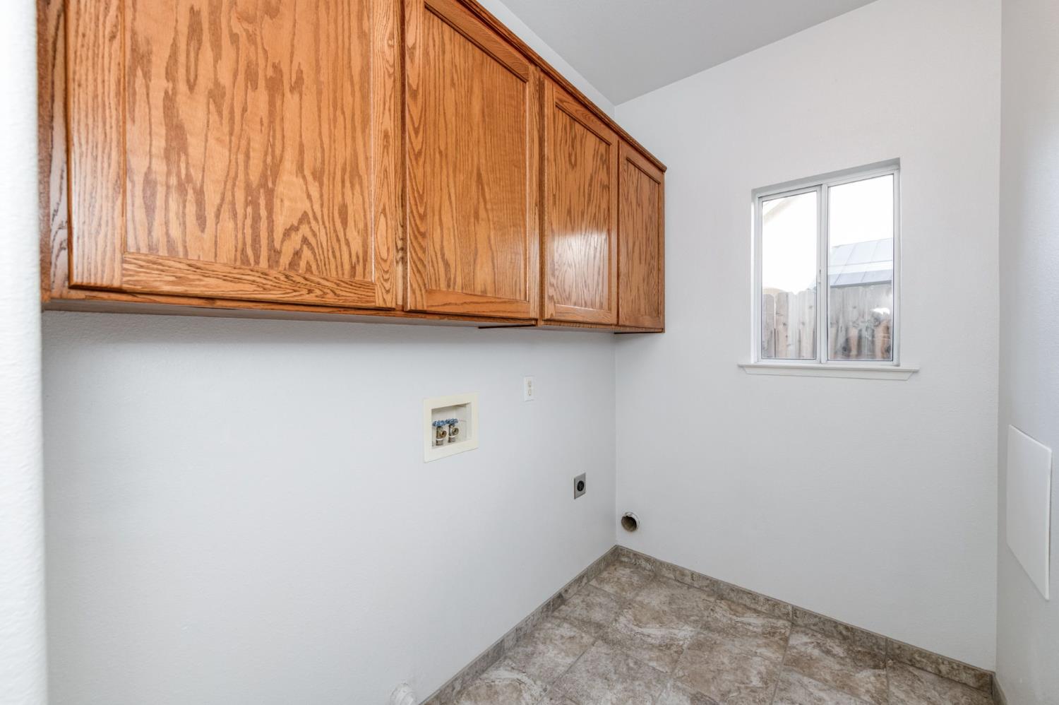 10304 N Recreation Ave, Fresno, CA 93730