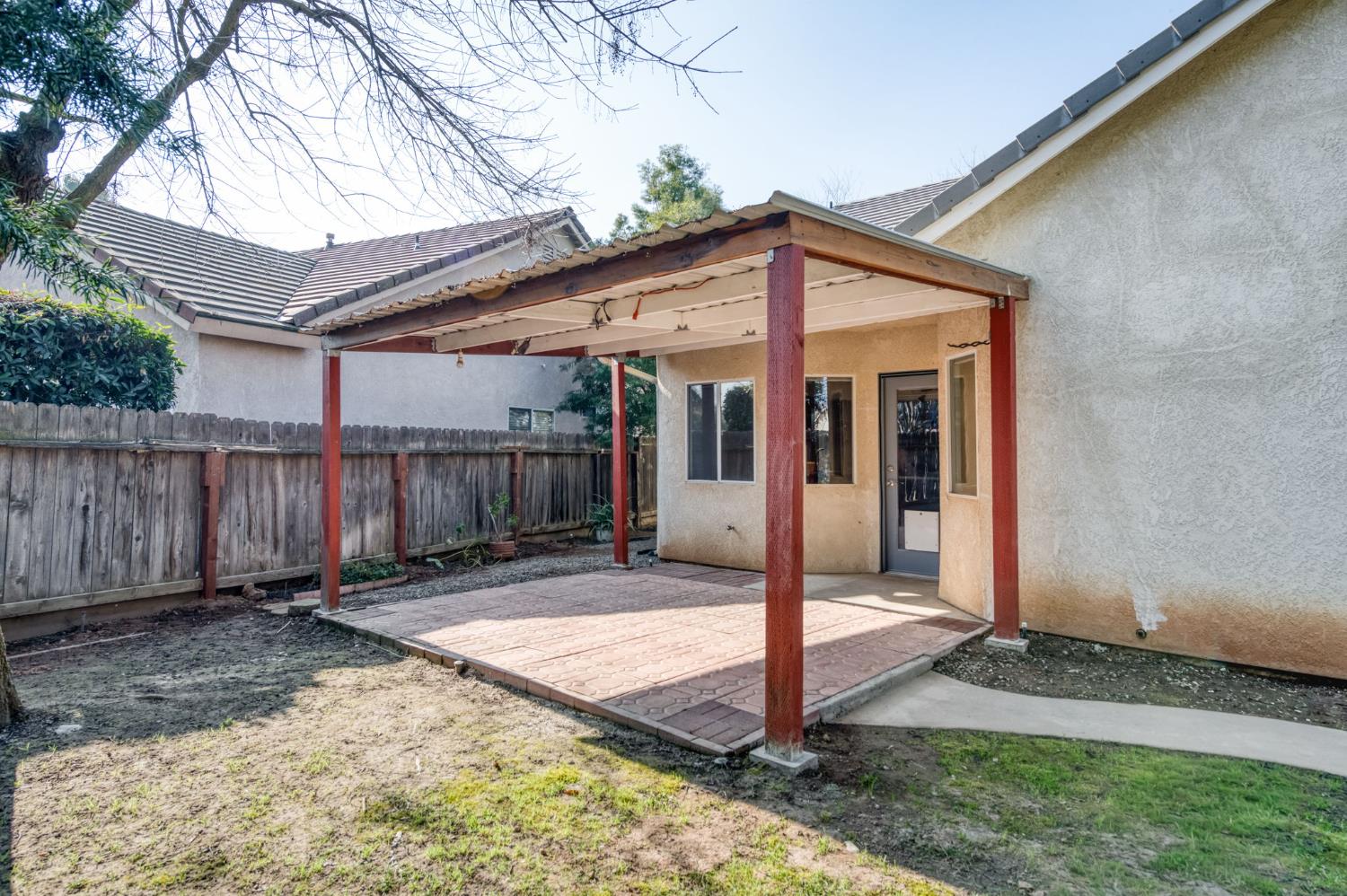 10304 N Recreation Ave, Fresno, CA 93730