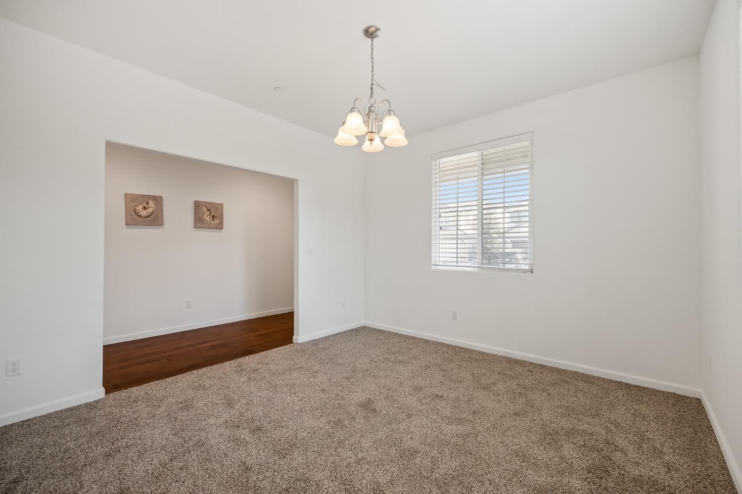 6888 W Parr, Fresno, CA 93722