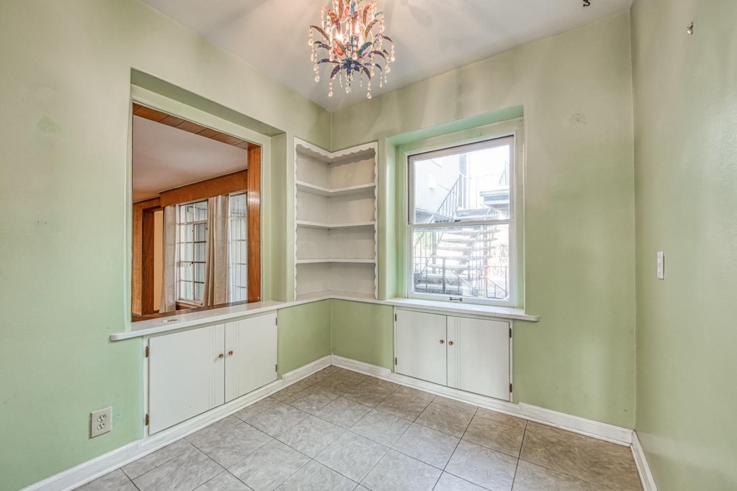 145 E University Ave, Fresno, CA 93704