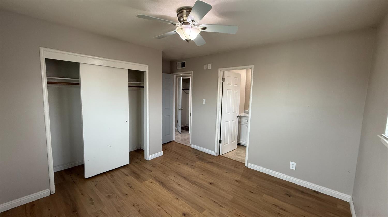 1415 Hayden Ave, Hanford, CA 93230