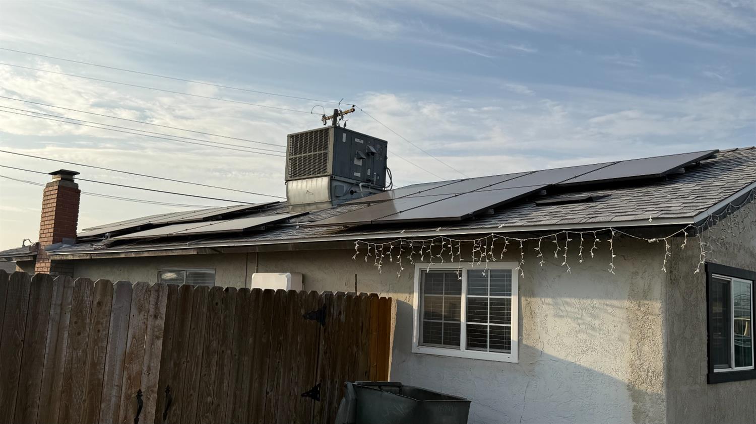 1415 Hayden Ave, Hanford, CA 93230