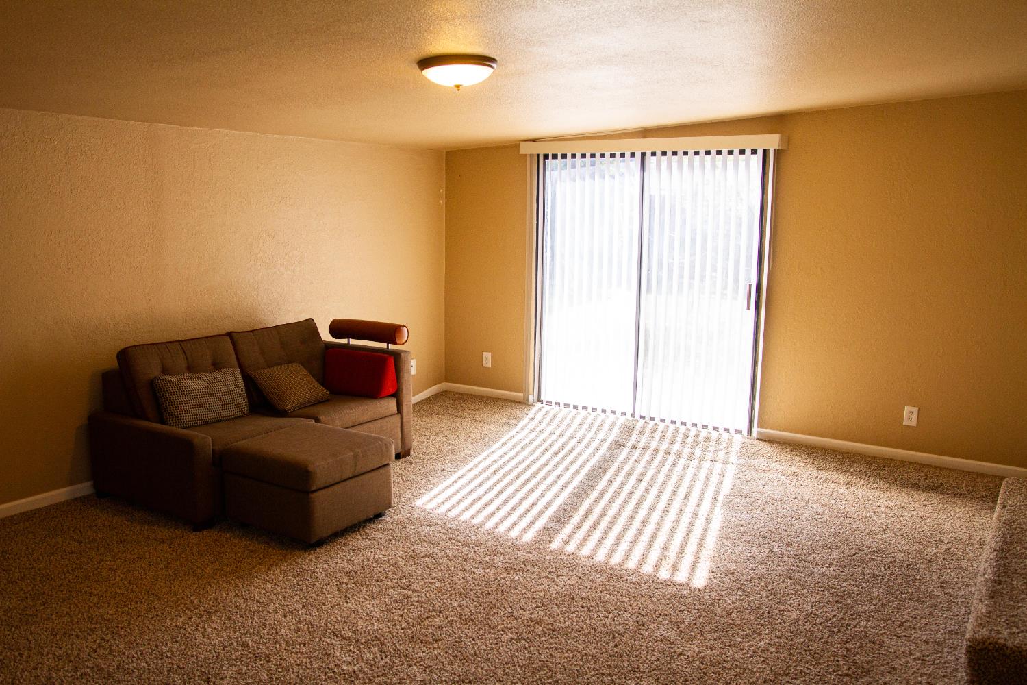 3924 3924 e farrin ave, Fresno, CA 93726