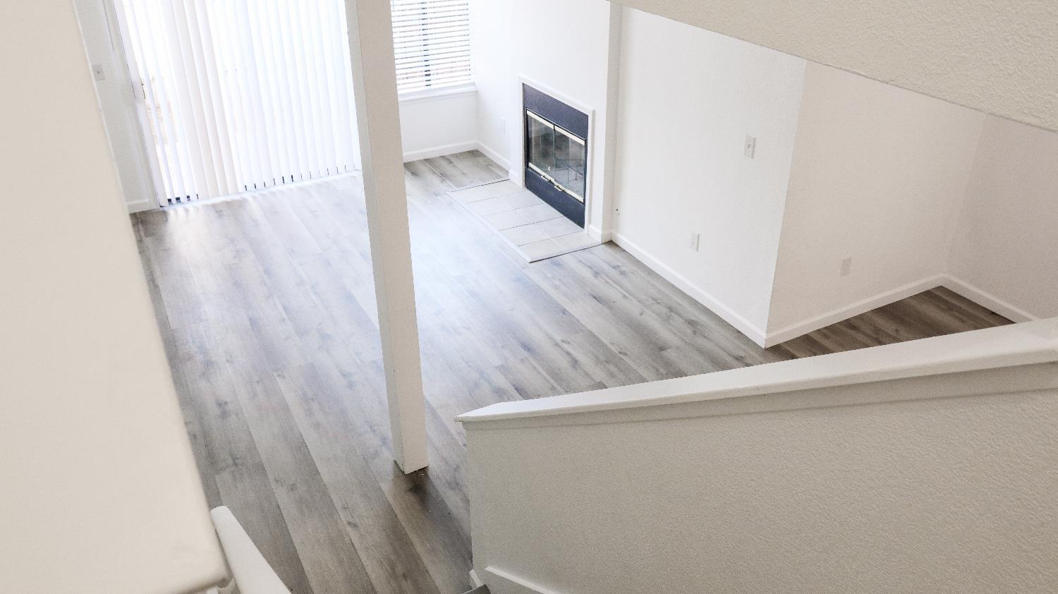 1221 N Peach Ave #142, Fresno, CA 93727