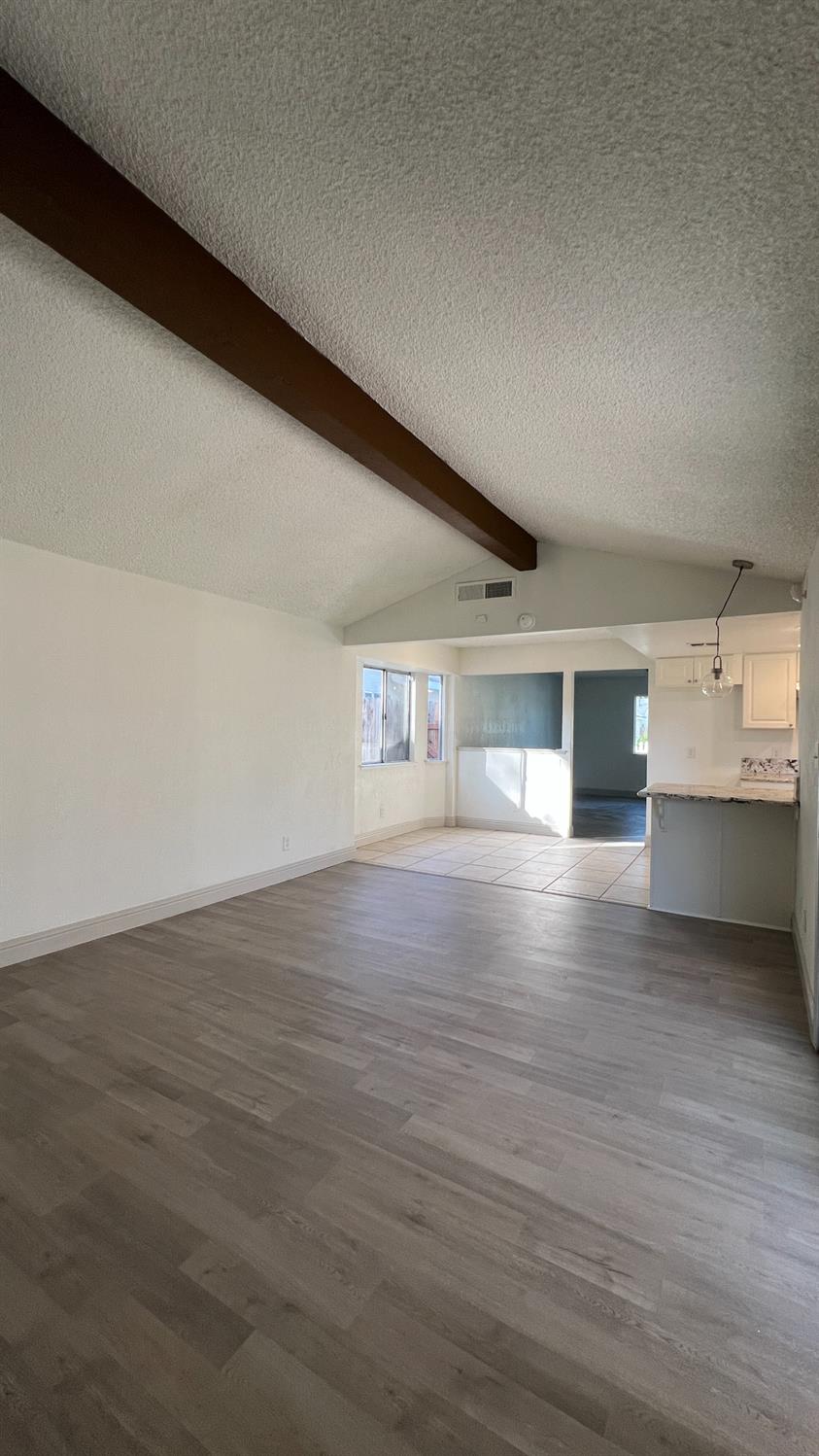 4249 W Michigan Ave, Fresno, CA 93722