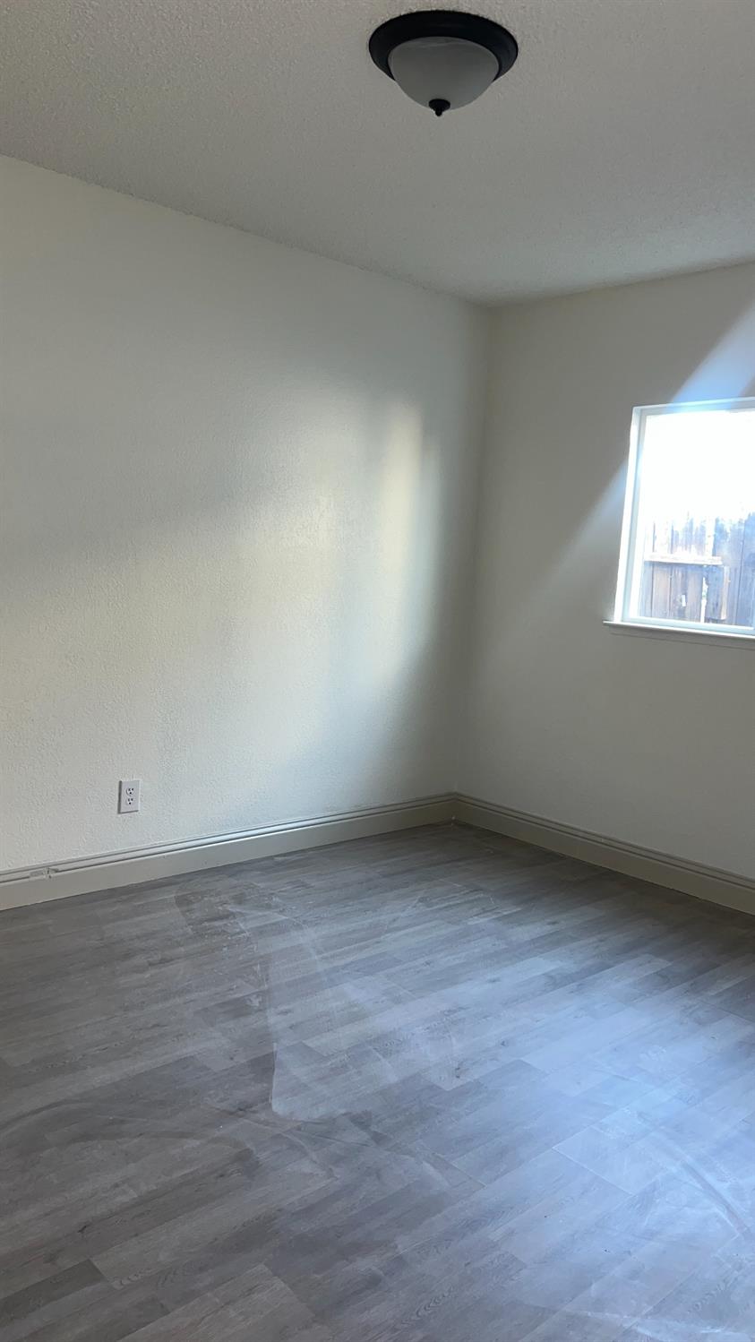 4249 W Michigan Ave, Fresno, CA 93722