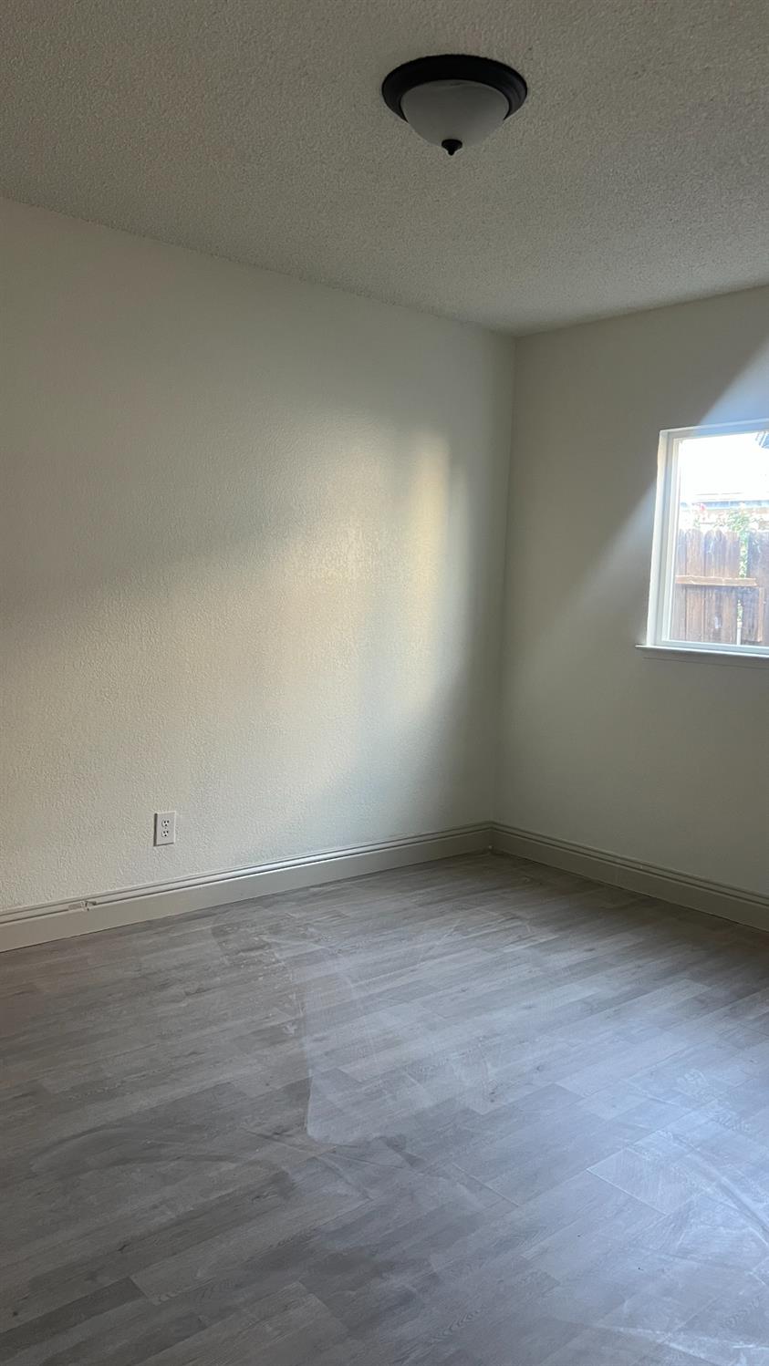 4249 W Michigan Ave, Fresno, CA 93722