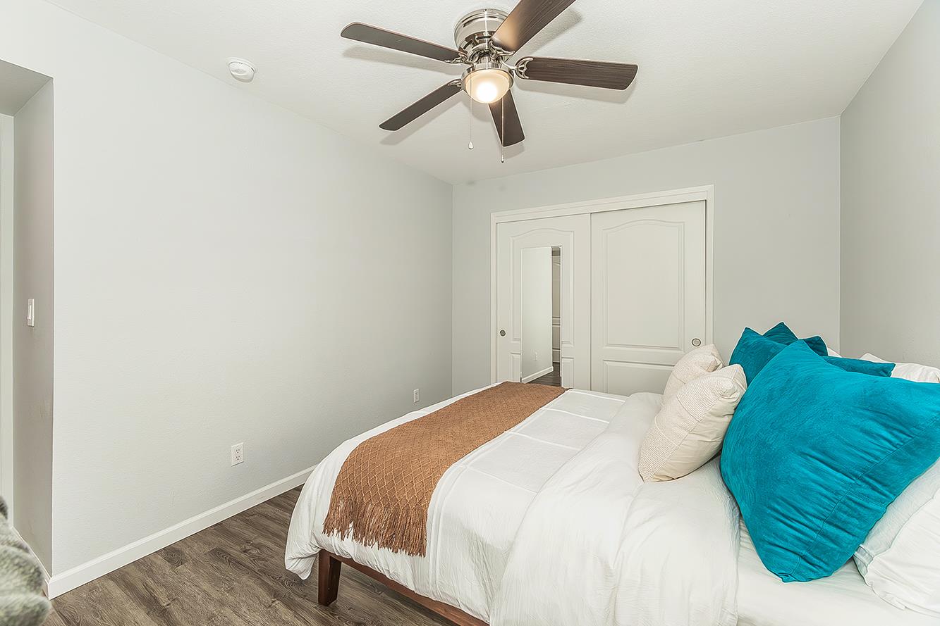 1636 E Solar Ave, Fresno, CA 93720