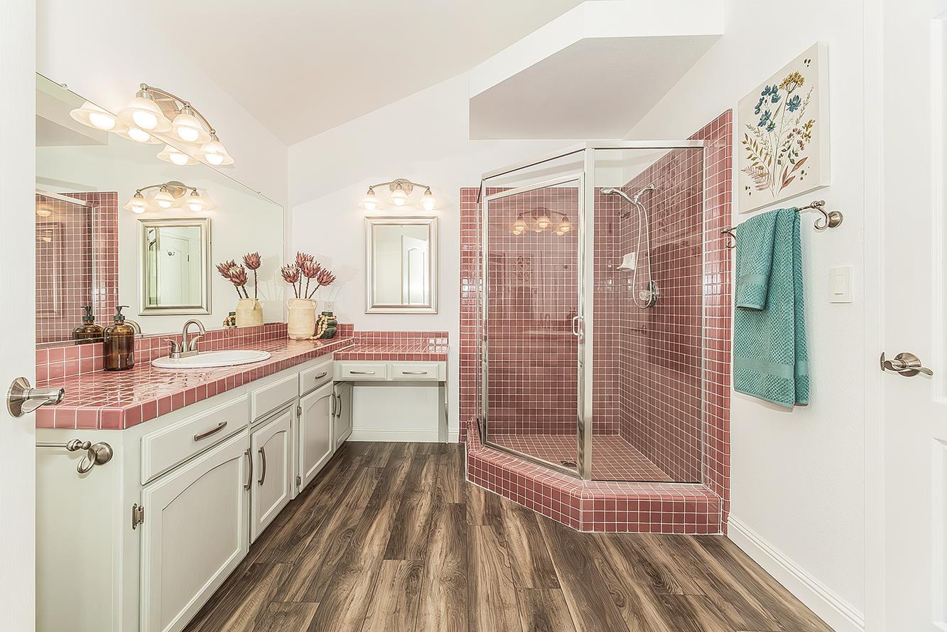 1636 E Solar Ave, Fresno, CA 93720