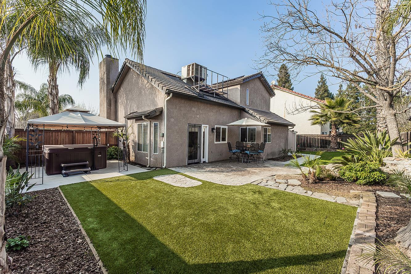 1636 E Solar Ave, Fresno, CA 93720