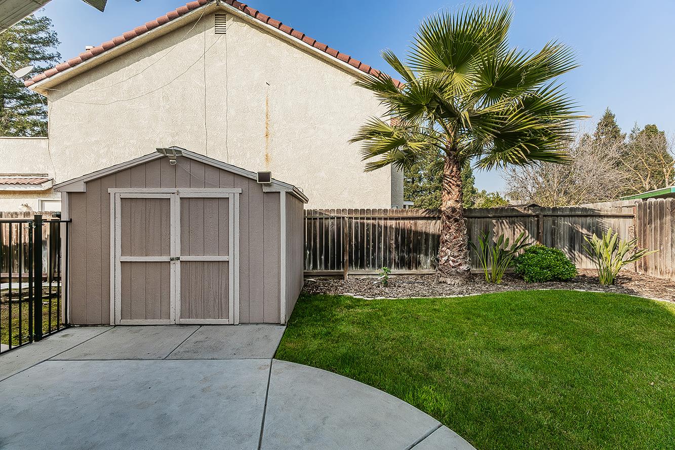 1636 E Solar Ave, Fresno, CA 93720