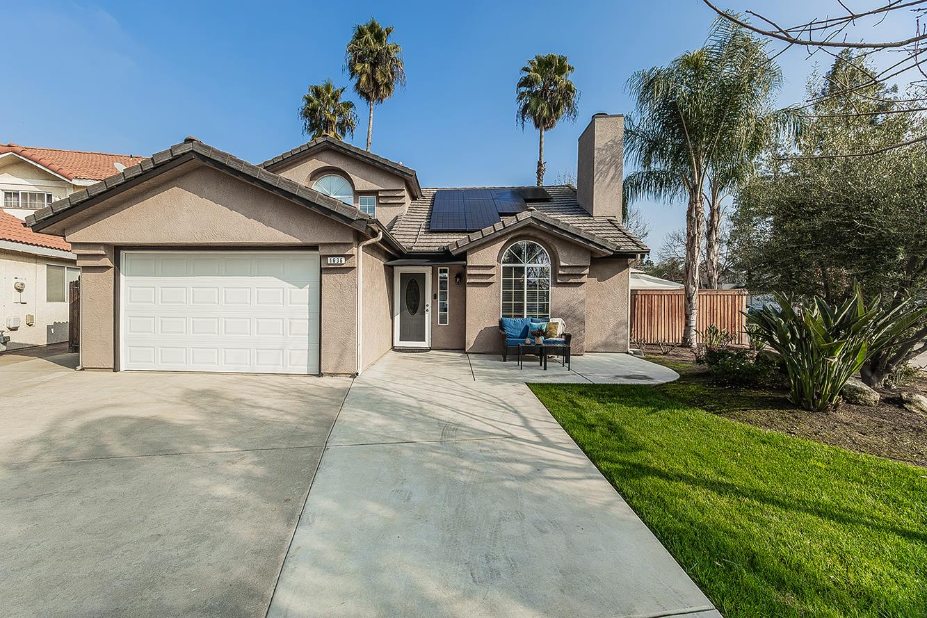 1636 E Solar Ave, Fresno, CA 93720