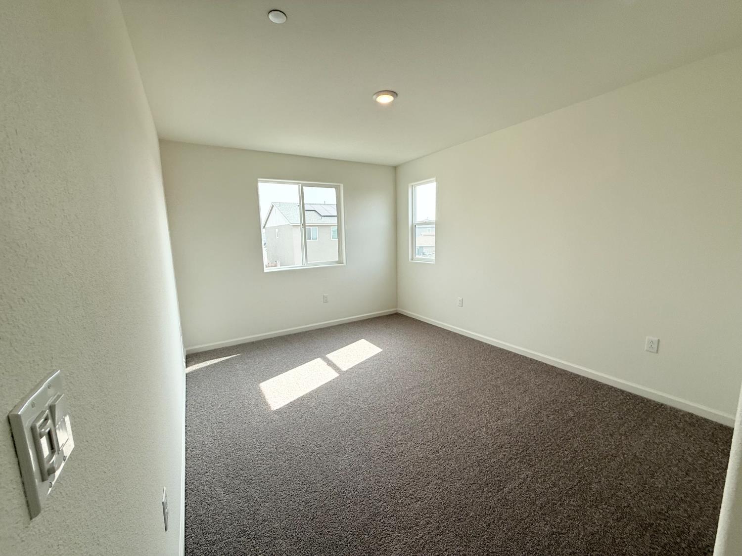 873 S Philip Ave, Fowler, CA 93625