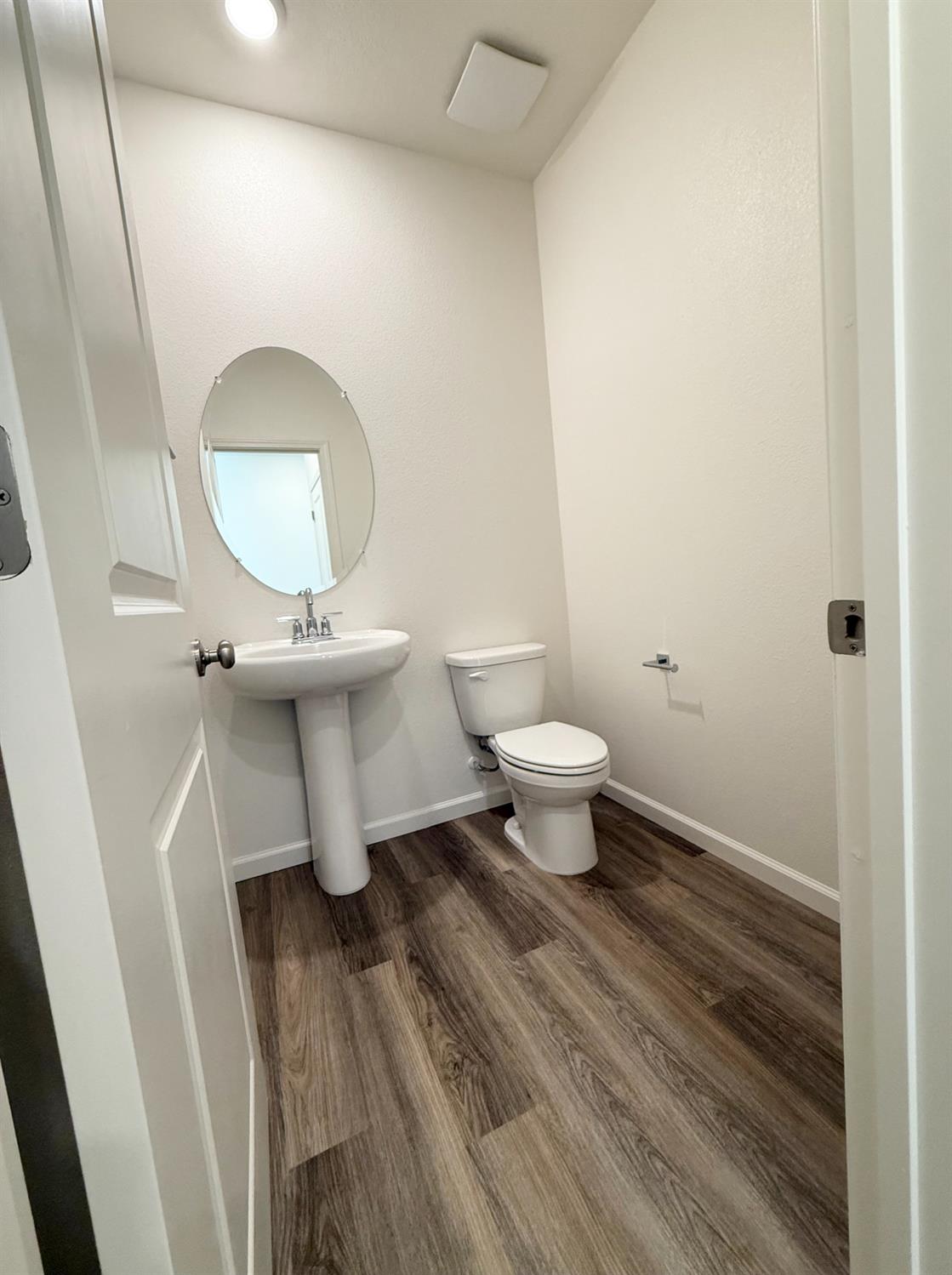 873 S Philip Ave, Fowler, CA 93625