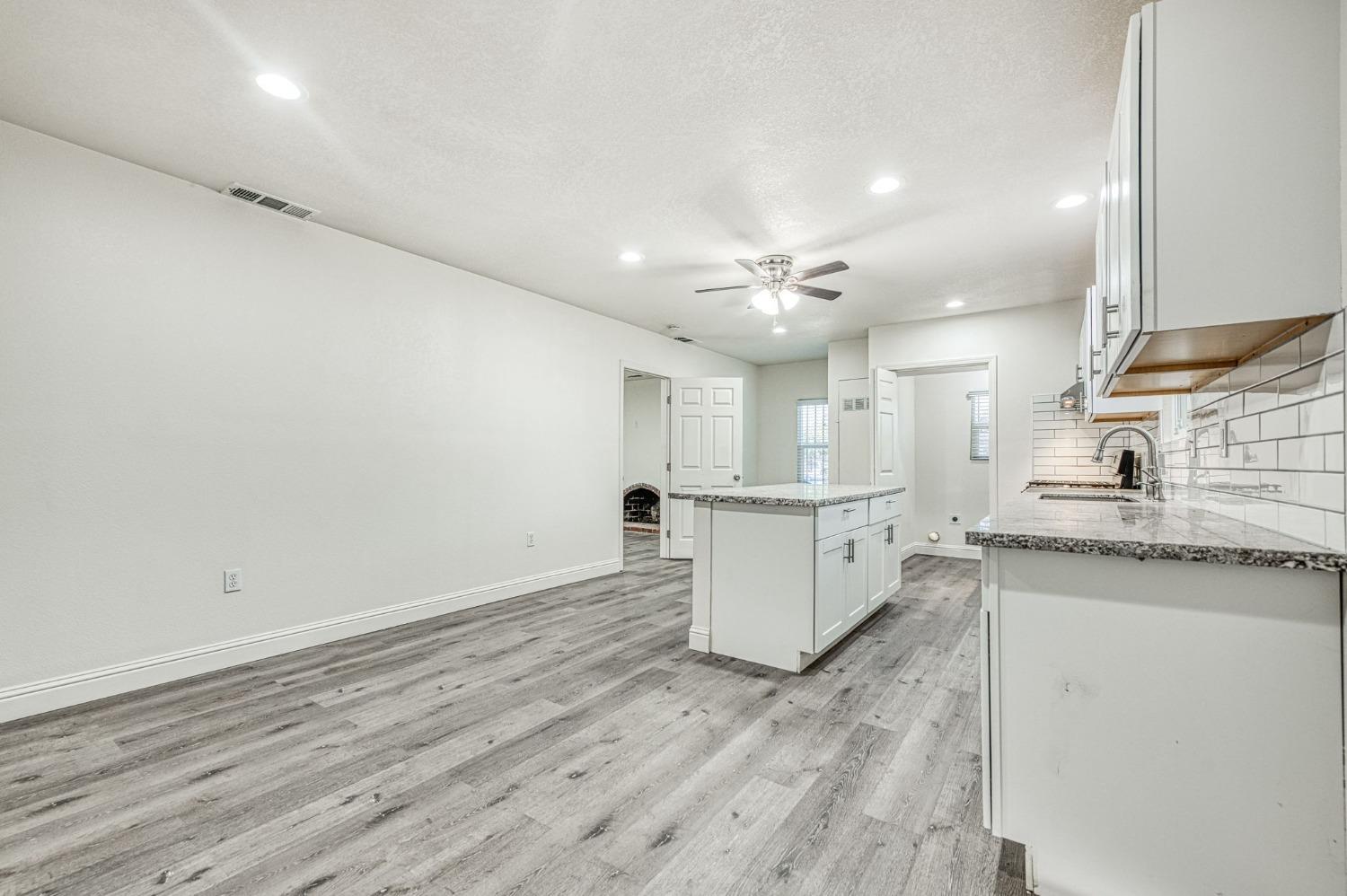 332 E Shields Ave, Fresno, CA 93704