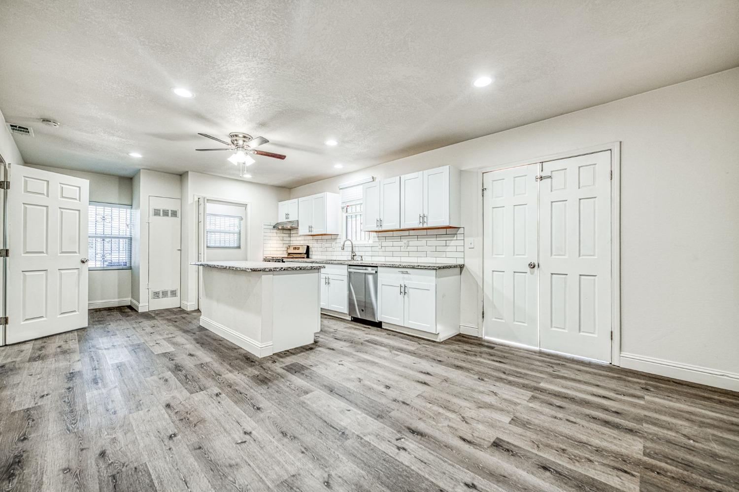 332 E Shields Ave, Fresno, CA 93704