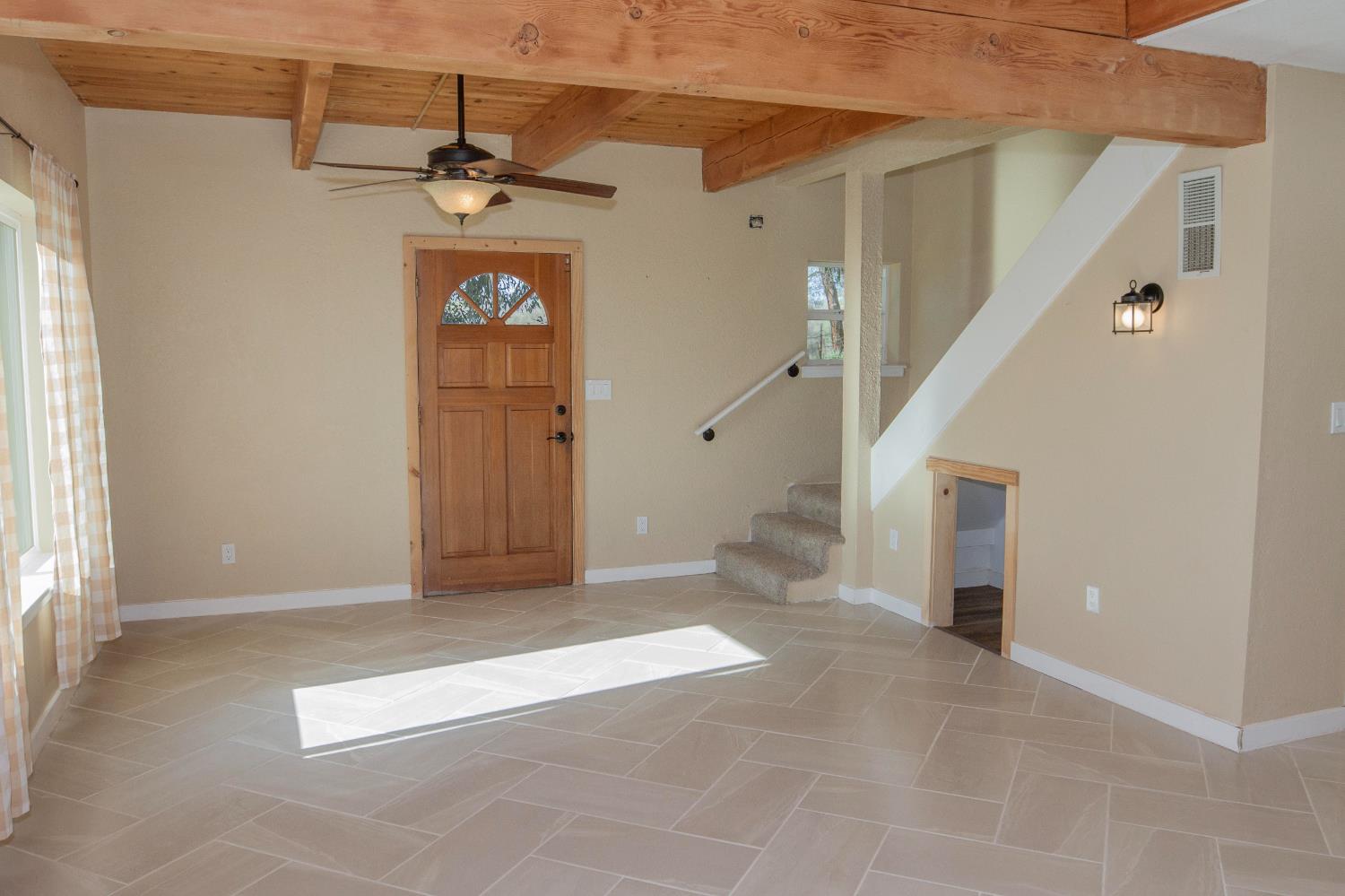 33379 George Smith Rd, Yokuts Valley, CA 93675