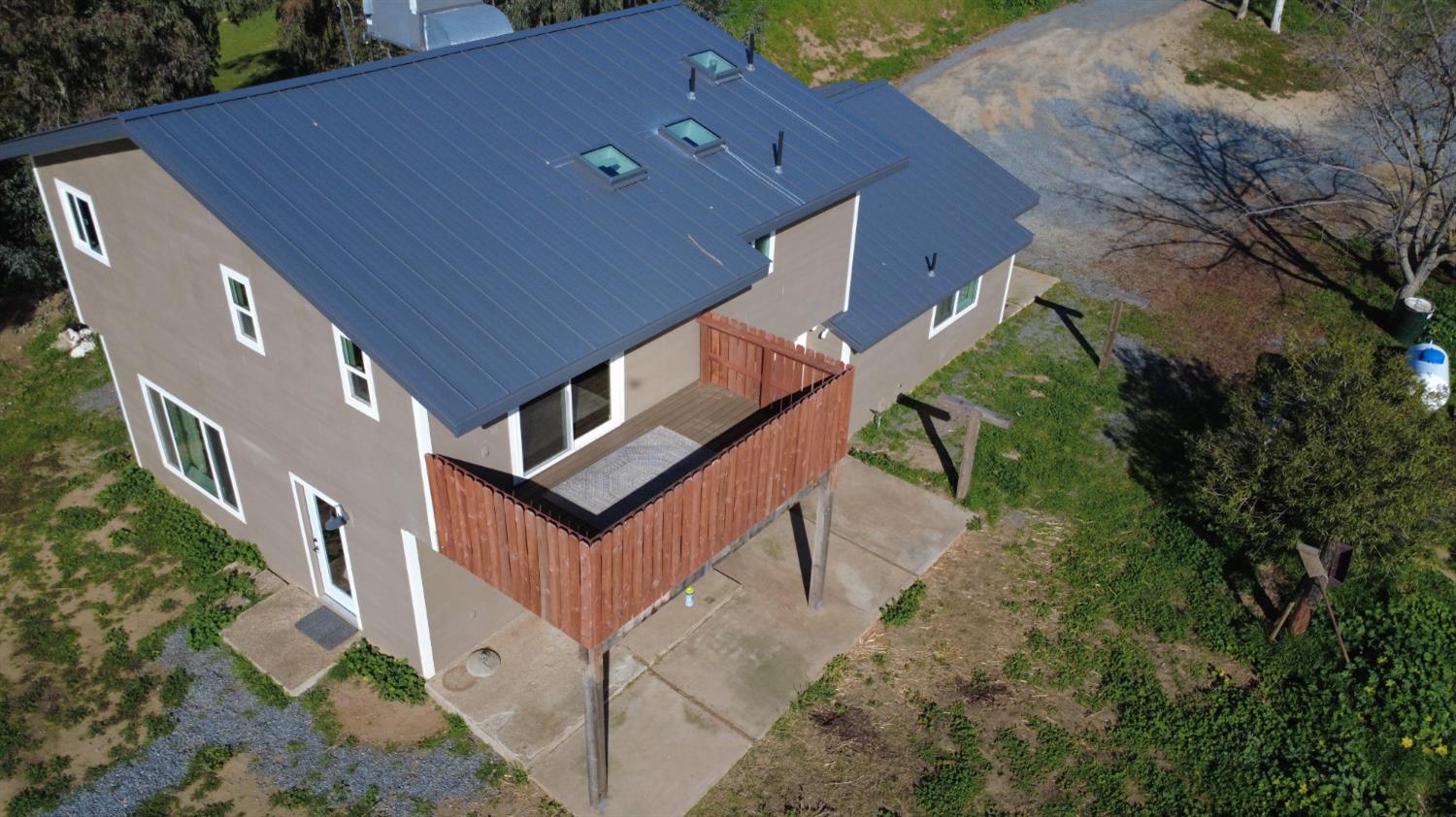 33379 George Smith Rd, Yokuts Valley, CA 93675