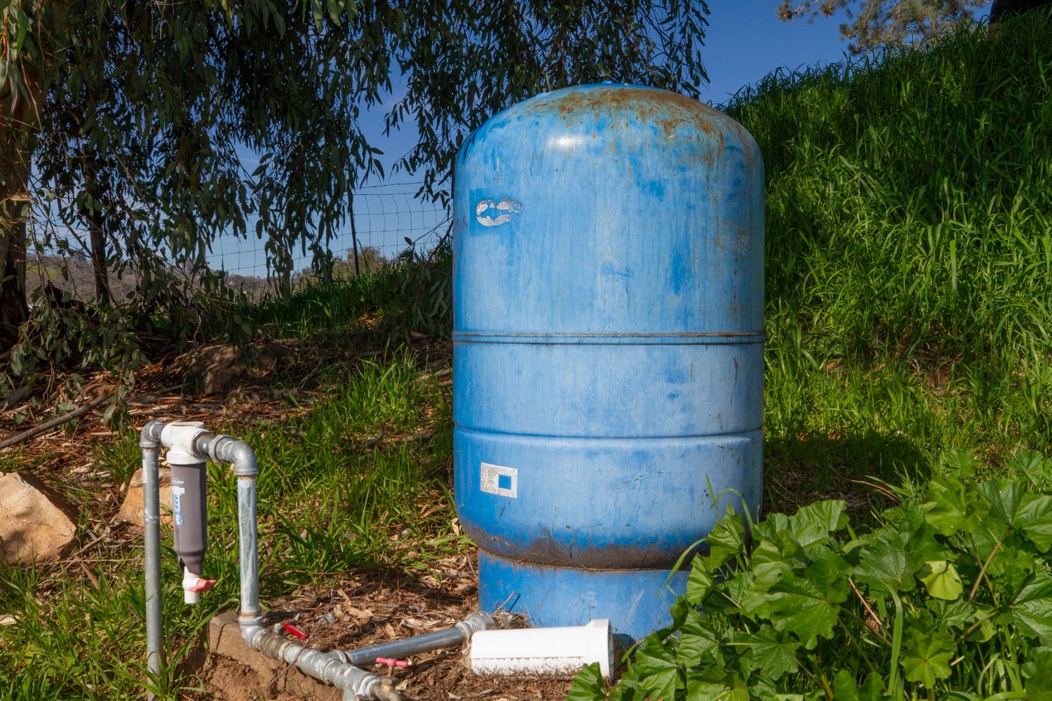 33379 George Smith Rd, Yokuts Valley, CA 93675