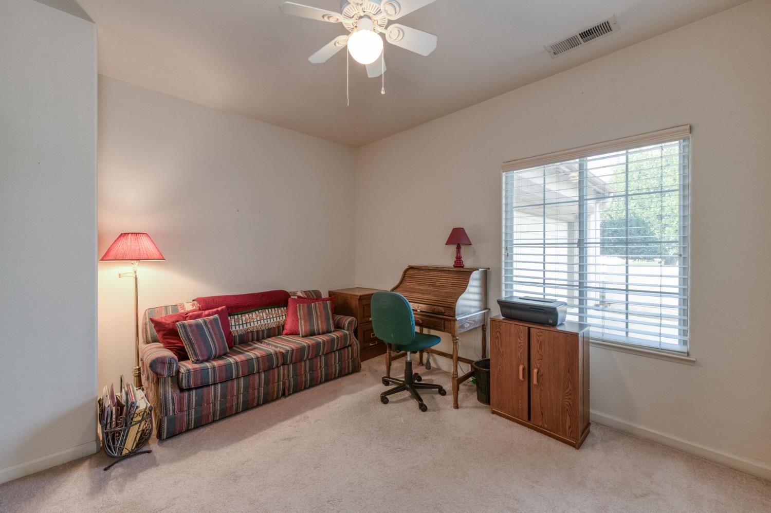 2406 E Marquise Ct, Fresno, CA 93720