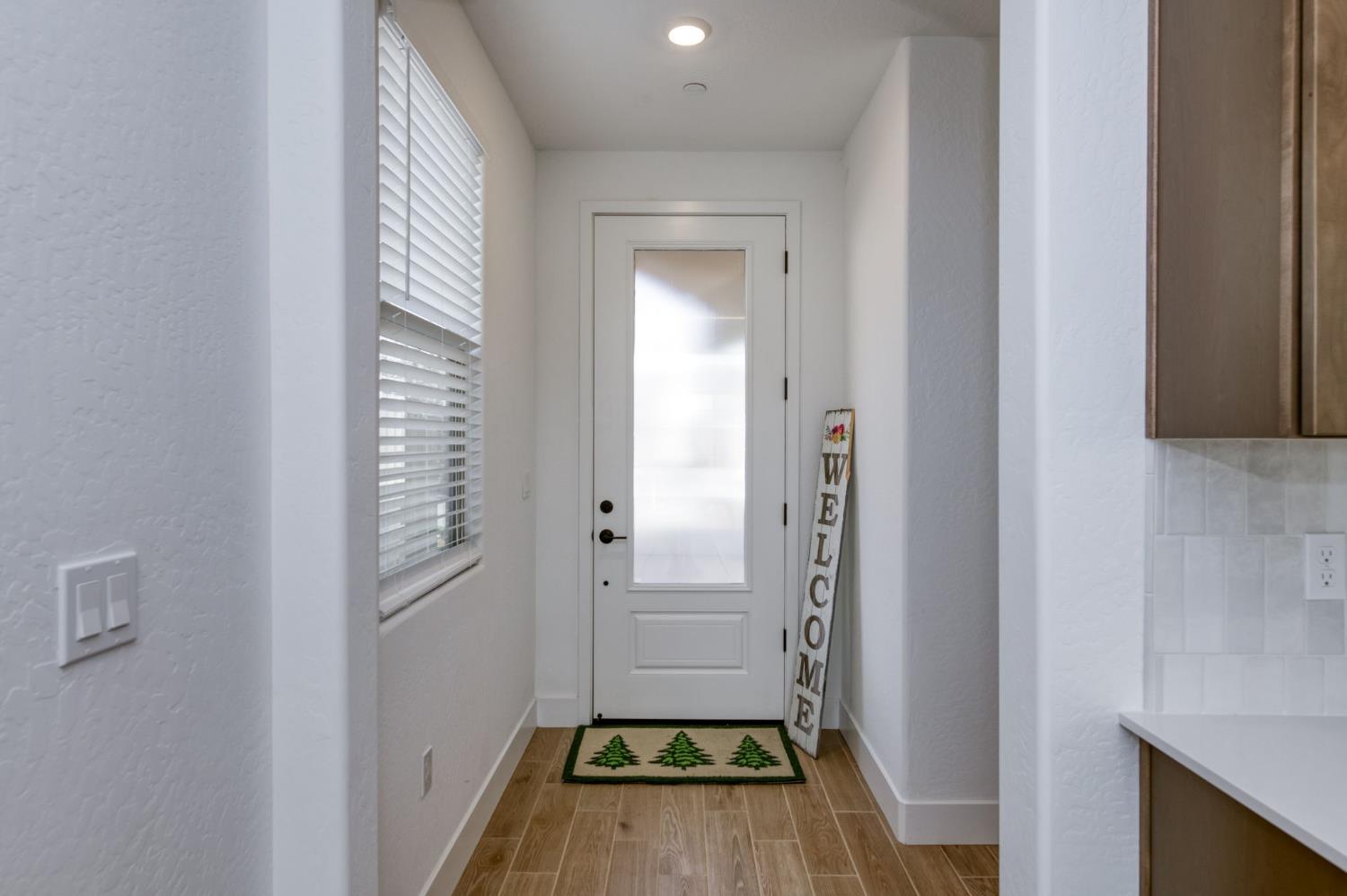 7213 E BROWN AVE, Fresno, CA 93737