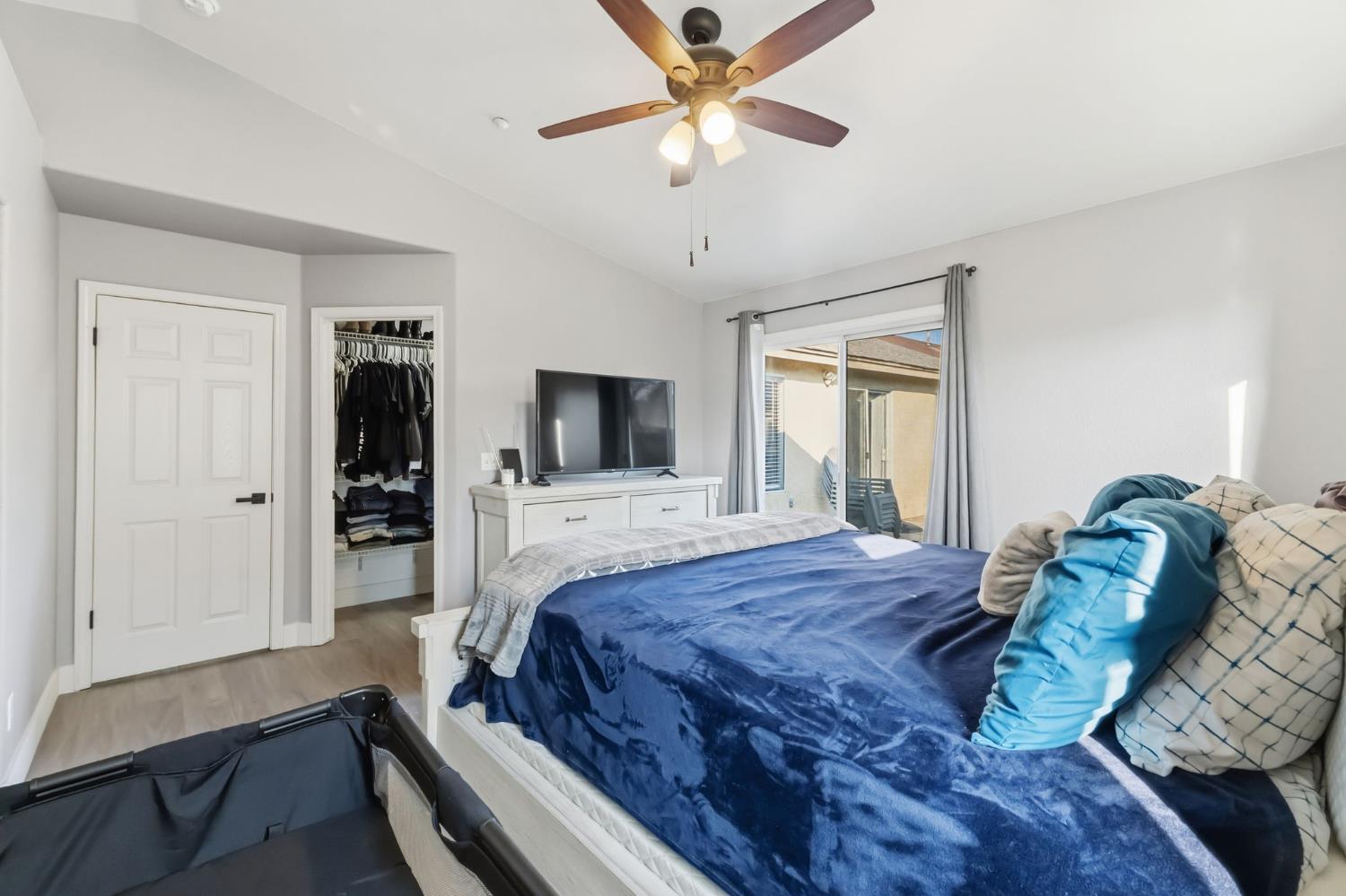 6203 W San Madele Ave, Fresno, CA 93723