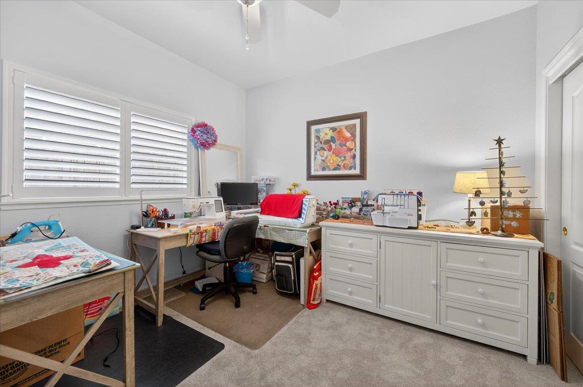 2672 E Bristol Ct, Fresno, CA 93720