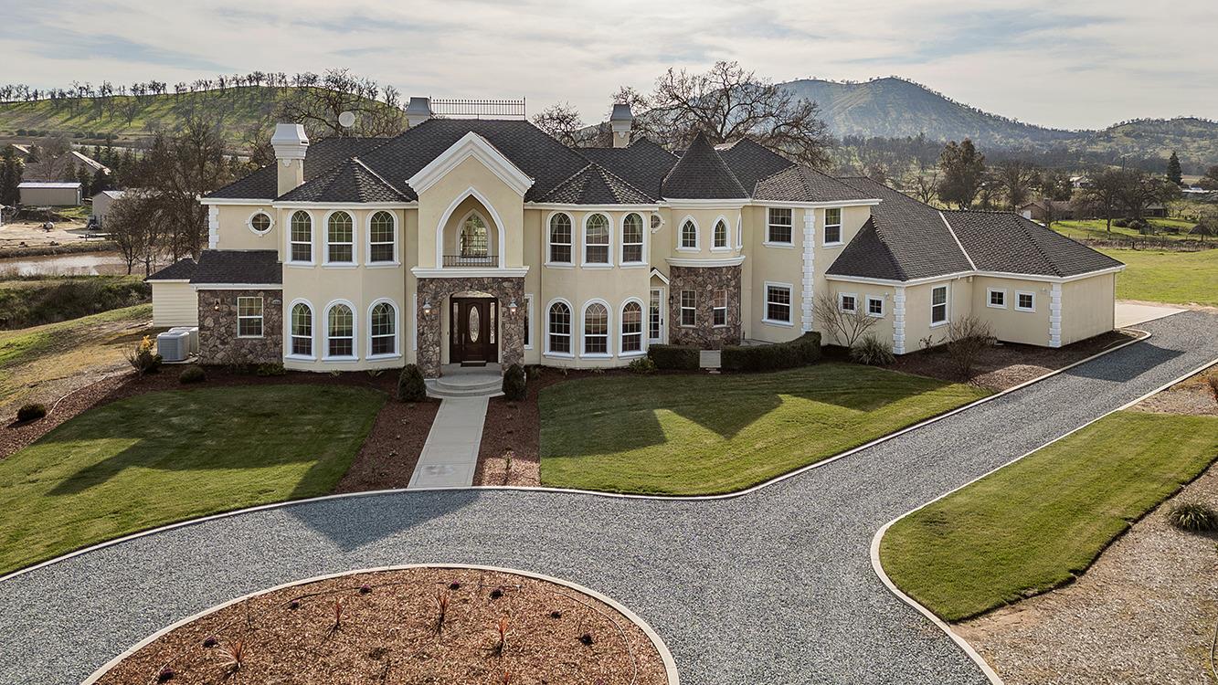 14505 Blue Drake Ln, Prather, CA 93651