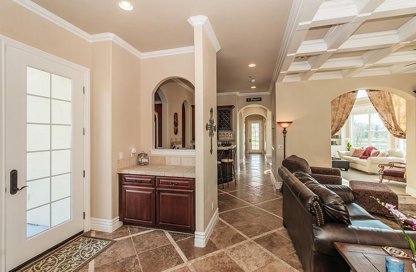 14505 Blue Drake Ln, Prather, CA 93651