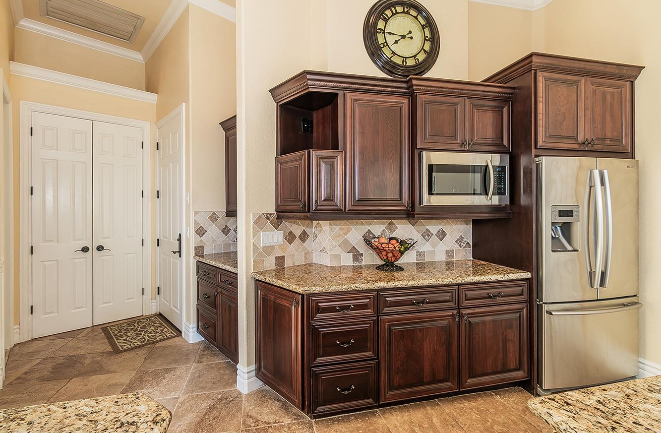 14505 Blue Drake Ln, Prather, CA 93651