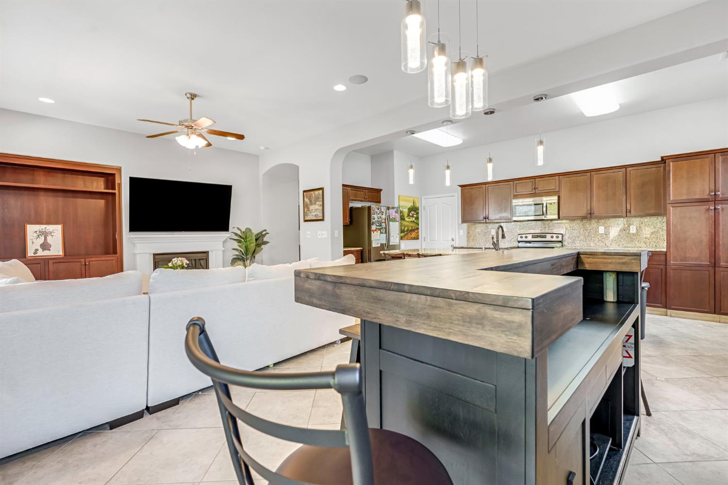 3316 N Leanna Ave, Fresno, CA 93737