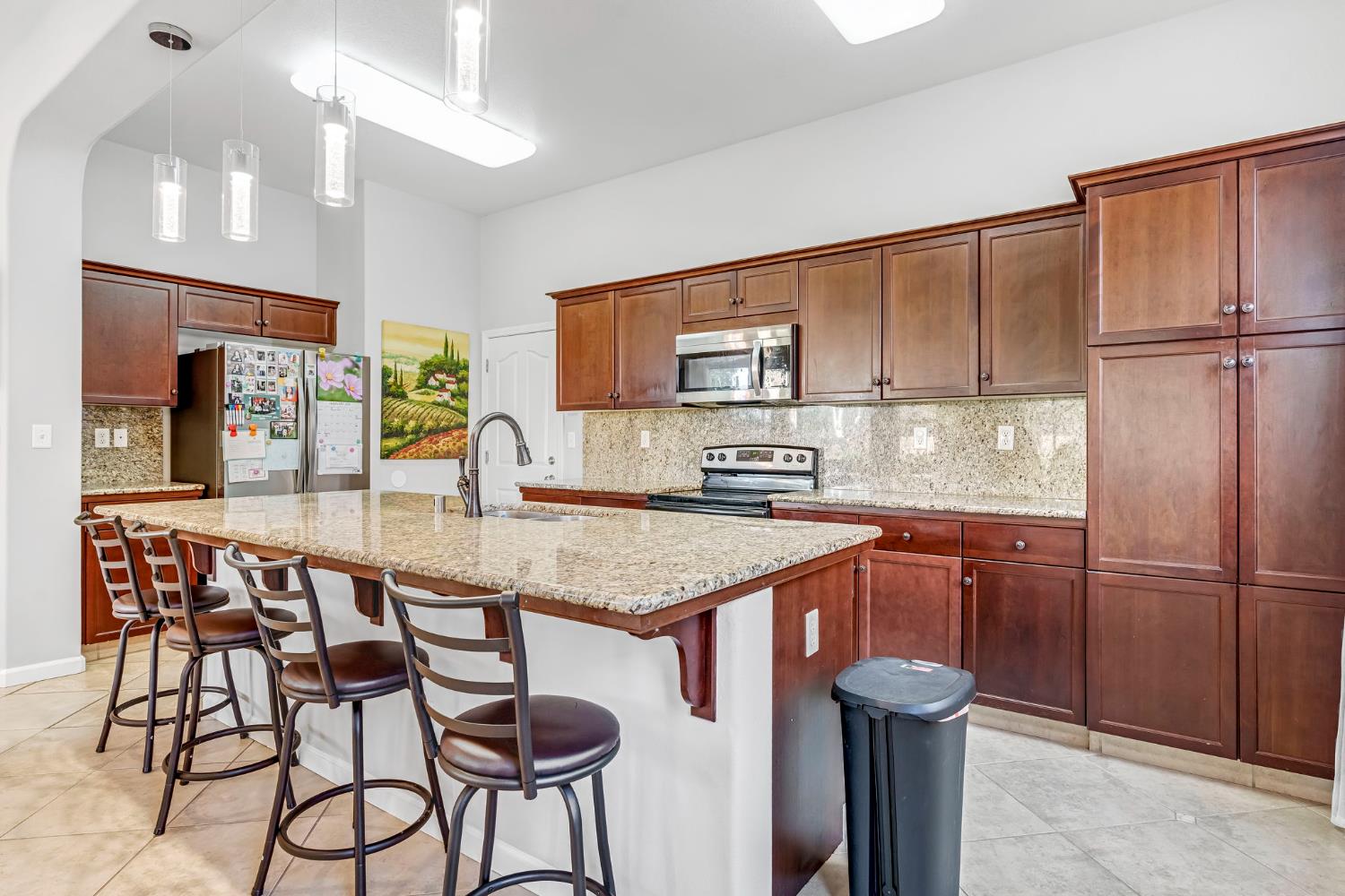 3316 N Leanna Ave, Fresno, CA 93737