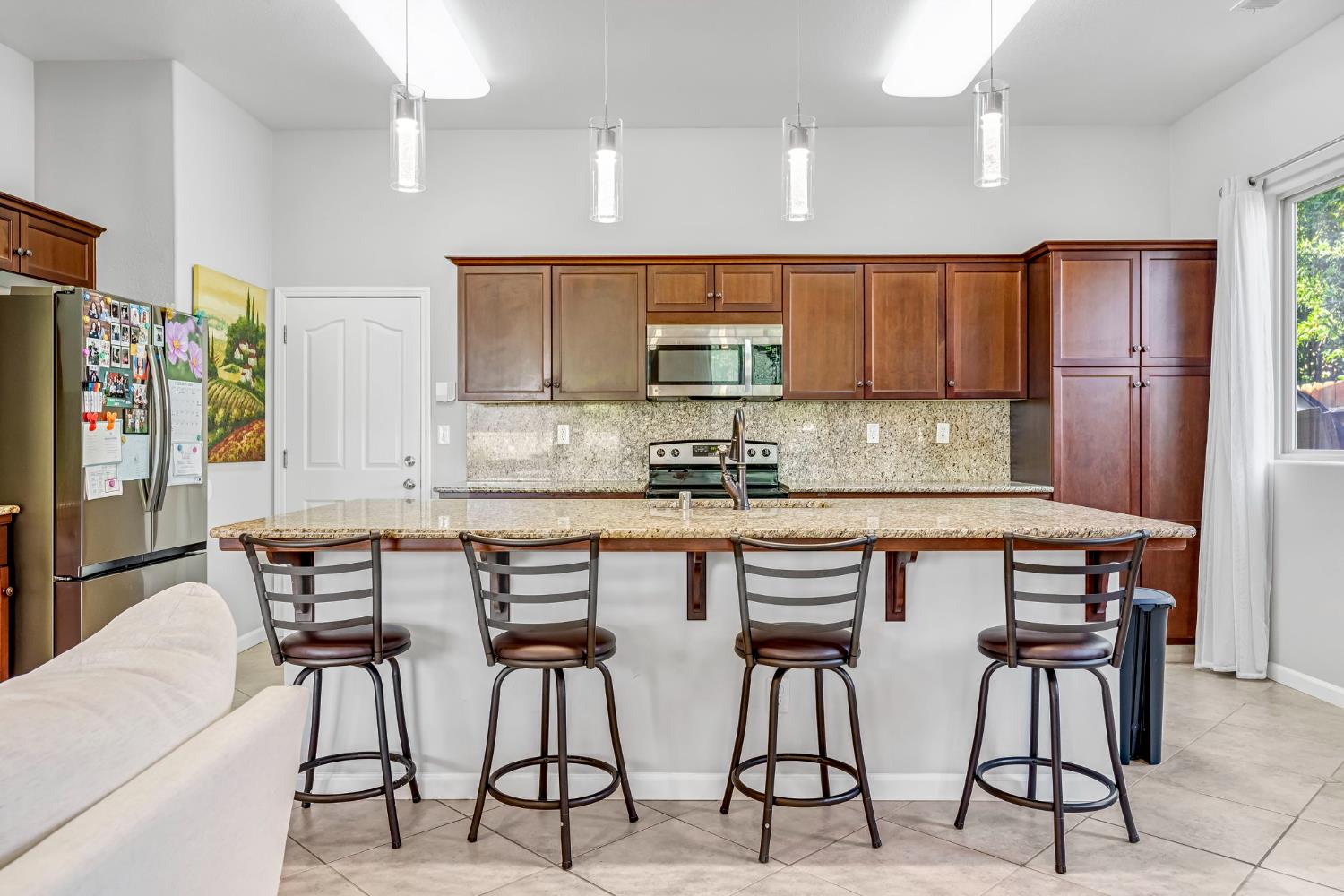 3316 N Leanna Ave, Fresno, CA 93737